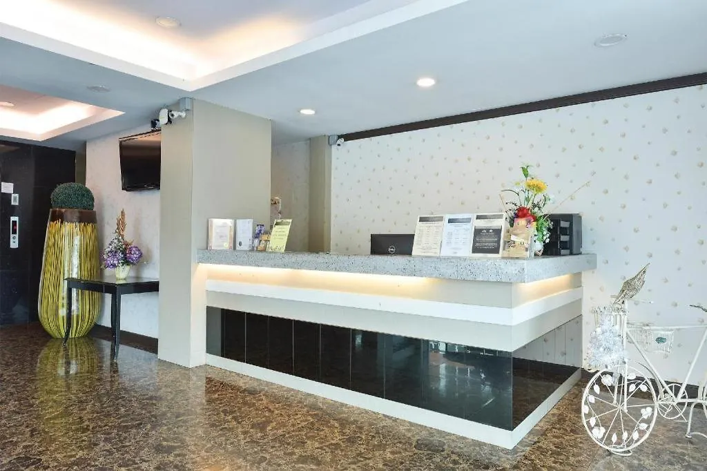Grand Ct Hotel Malacca 3*,