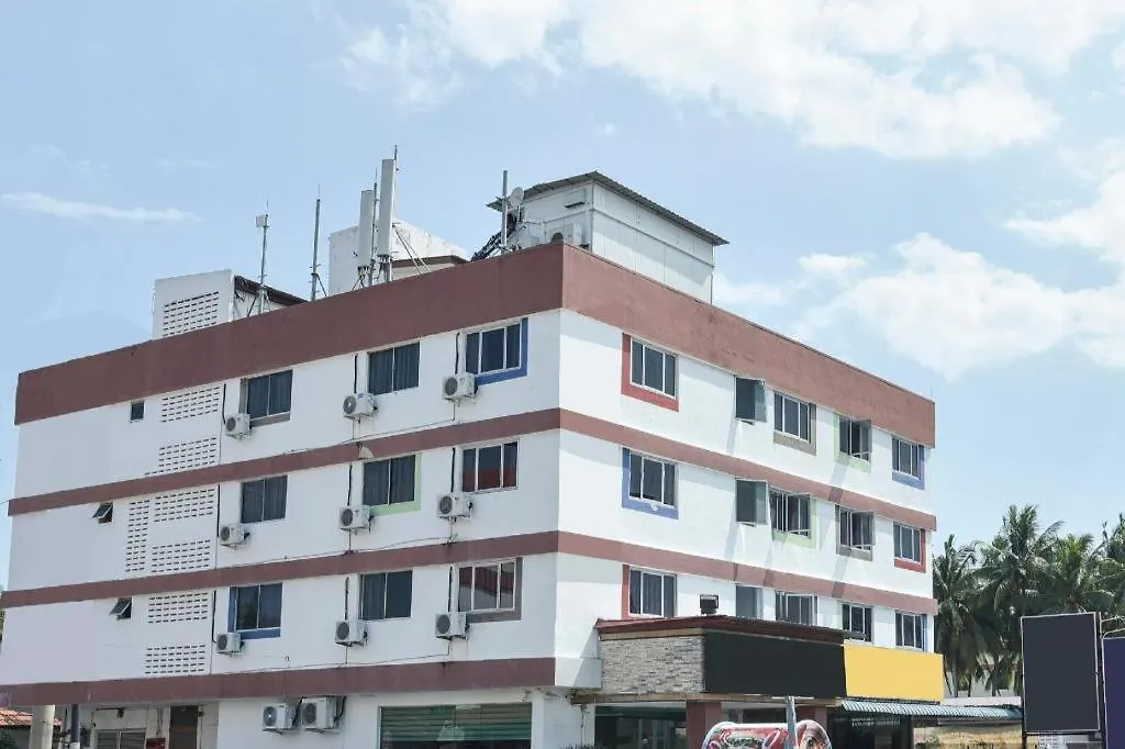 Grand Ct Hotel location